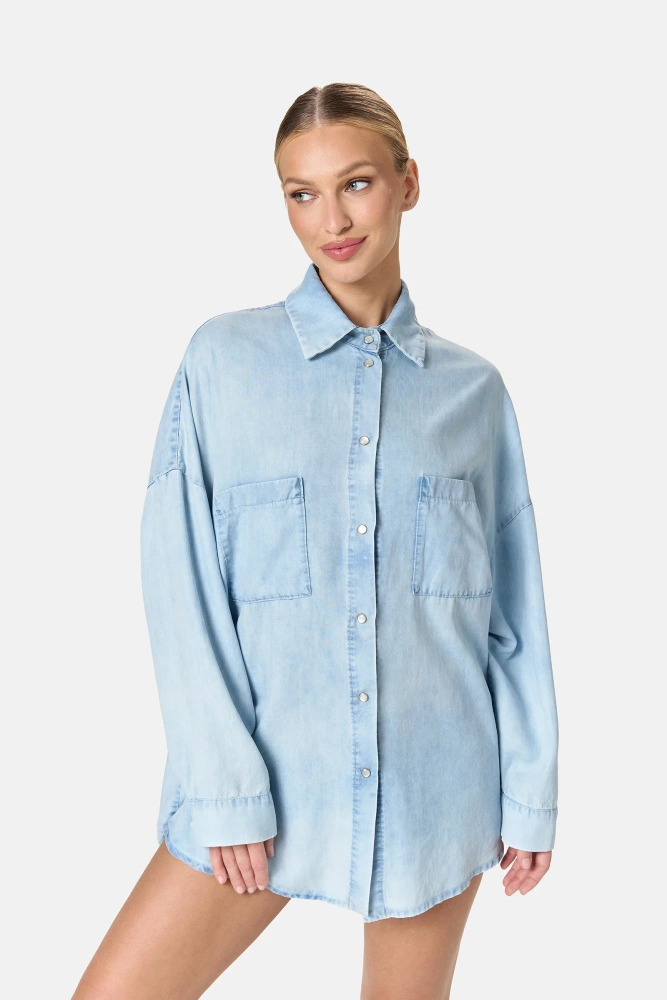 Sheila – Women’s regular-fit shirt made from lightweight fabric “Ice Blue”